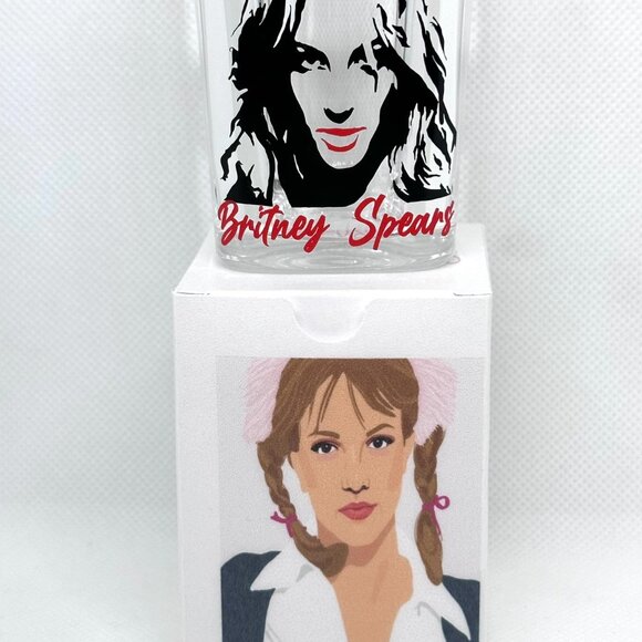 Women ROCK/POP Singers/Artists/Musicians SHOT GLASS/ GIFT BOX SETS - Picture 9 of 16